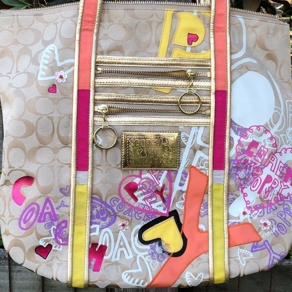 Coach 14537 Poppy Appliqué Rare Bag Graffiti Tote